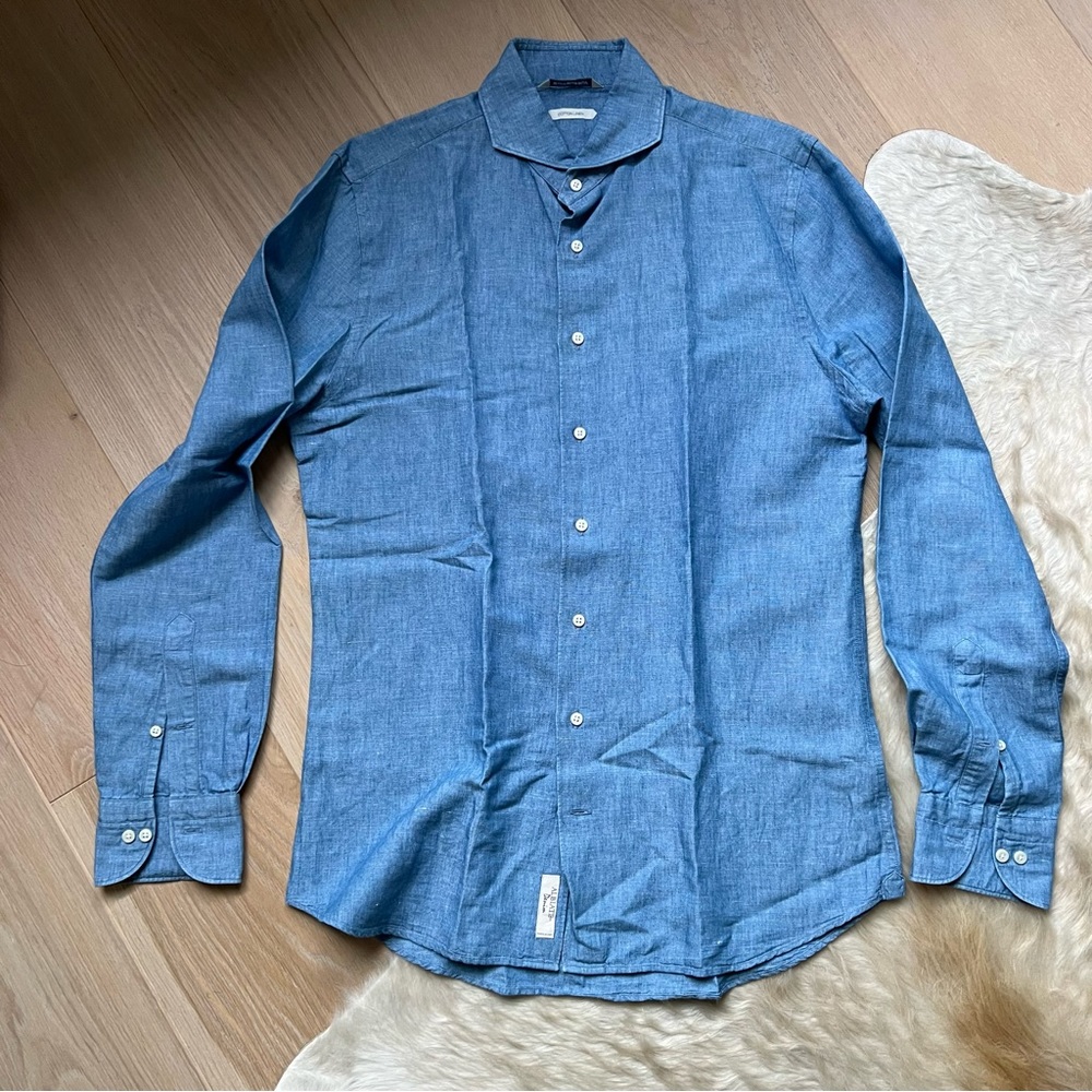 Suit supply button down